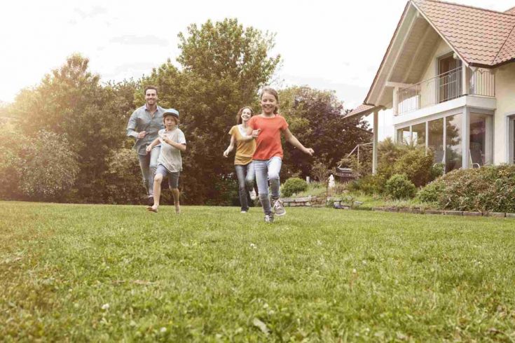 mom dad playing with kid